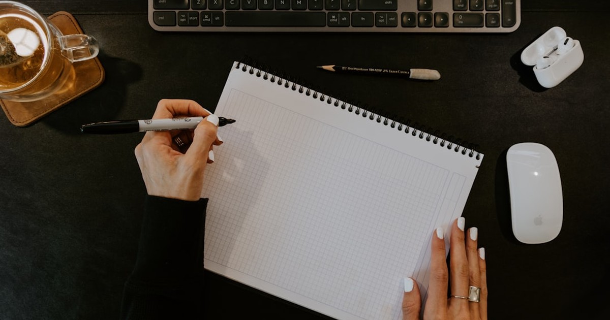 【2026年4月最新】文章校正AIツール徹底比較｜Claude Code・ChatGPT・文賢・Shodoの選び方と業務活用