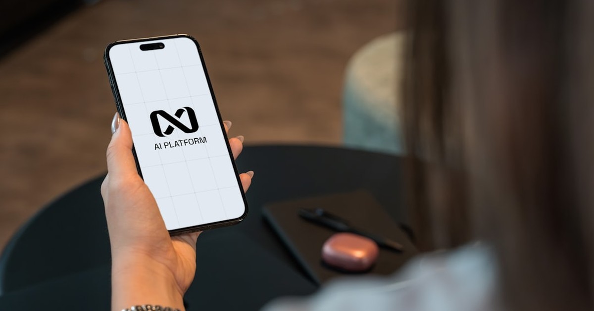 【2026年4月最新】AX（AIトランスフォーメーション）とは？DXとの違い・メリット・Claude Codeで実現する方法