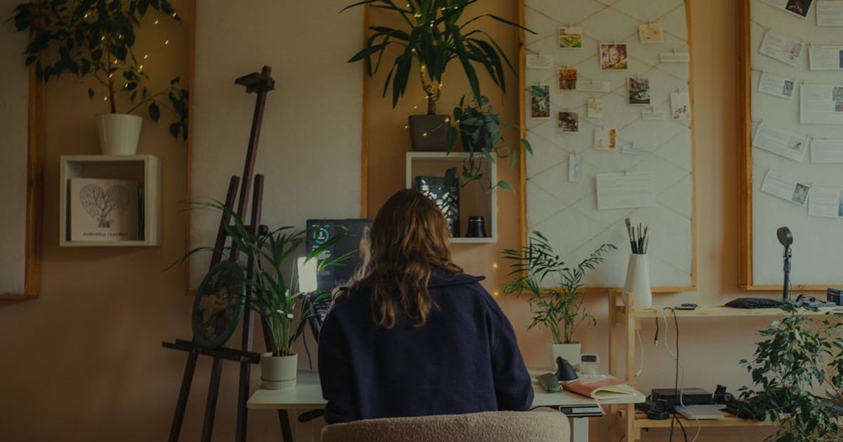 【2026年4月最新】ChatGPTで画像生成する方法完全ガイド｜無料での使い方・商用利用・プロンプトのコツと業務活用術