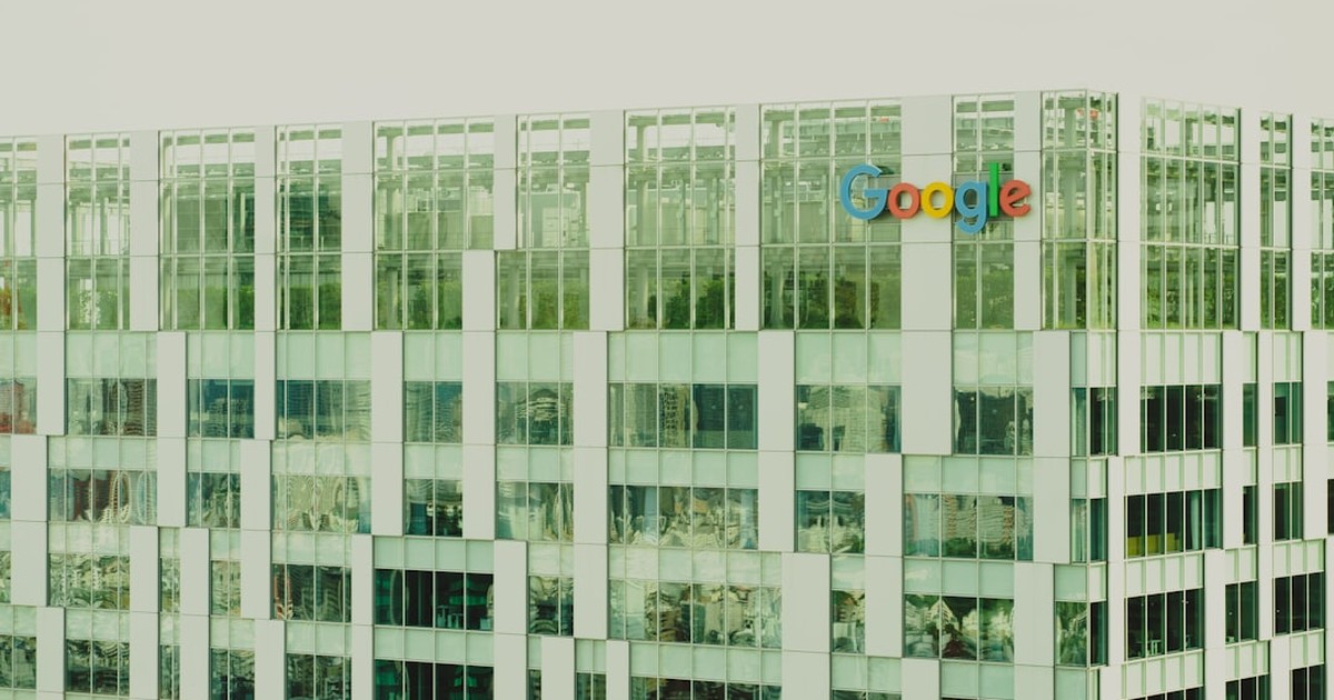 【2026年4月最新】Googleの生成AIサービス完全ガイド｜無料8選の使い方・Gemini活用・Claude Code比較