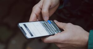 cc chatgpt smartphone