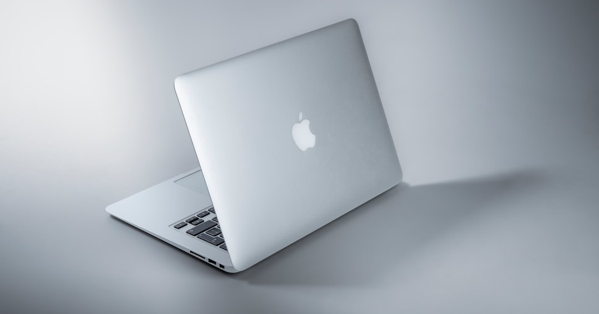 【2026年5月最新】CopilotをMacで使う方法｜制限・注意点とMacネイティブで使えるClaude Codeとの業務AI比較