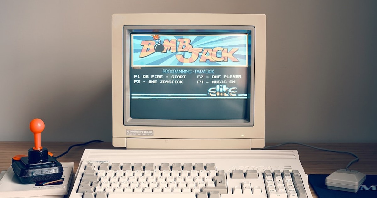 【2026年5月最新】Claude Codeのデスクトップ版とCLI版はどう違う？非エンジニア経営者のための完全使い分けガイド
