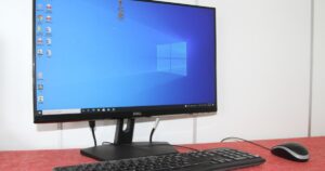cc copilot hide taskbar