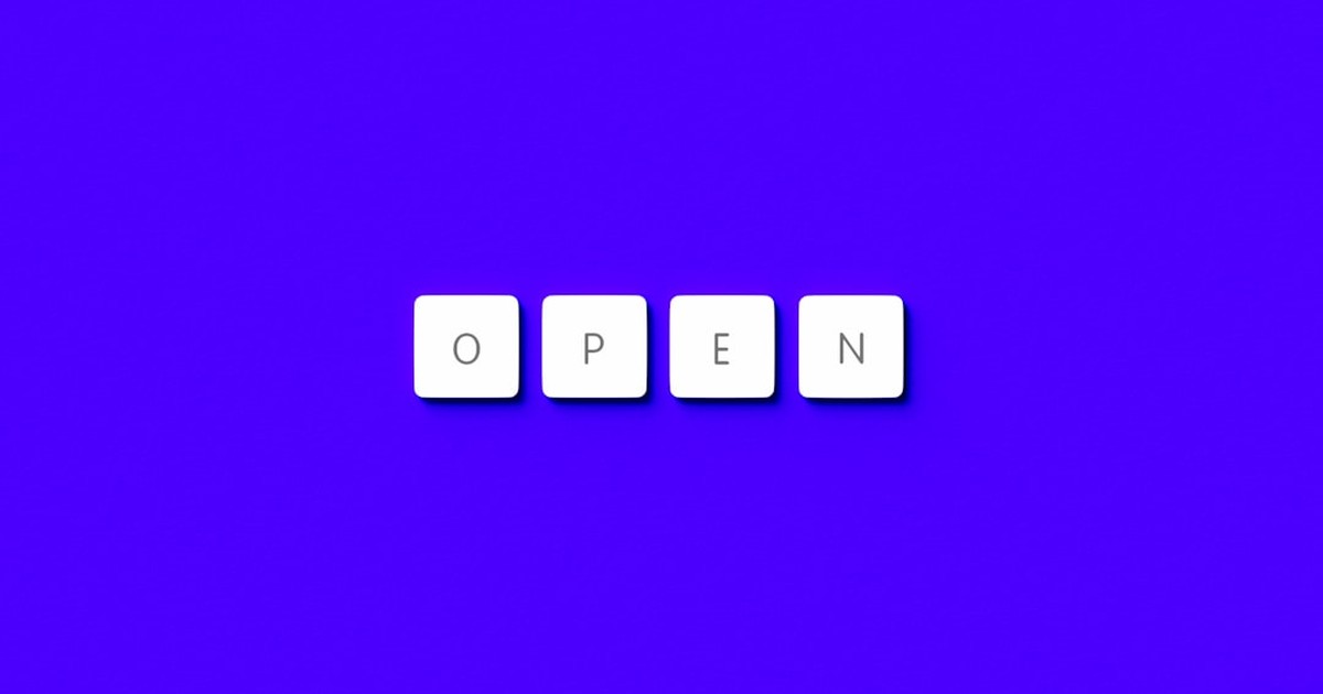【2026年8月最新】CSSのtransform:rotate()の使い方完全ガイド｜回転アニメーションの作り方と非エンジニアの向き合い方