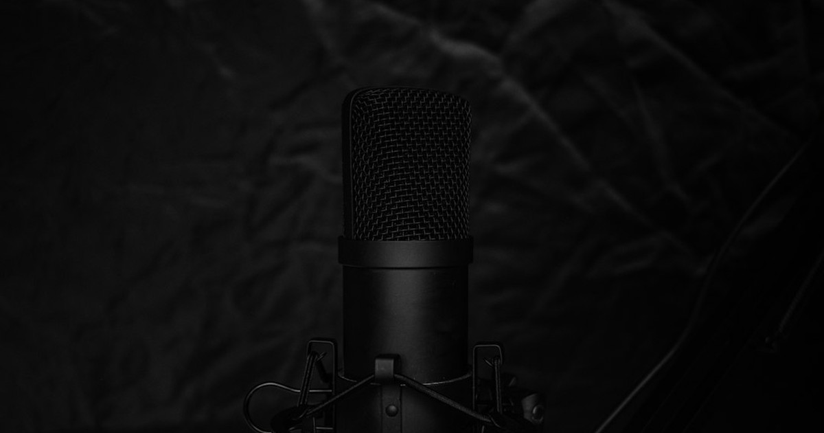 【2026年9月最新】Sesame AI（CSM-1B）とは？次世代音声生成AIの特徴とビジネス活用法
